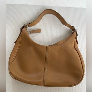 Coach Legacy Hobo 9342